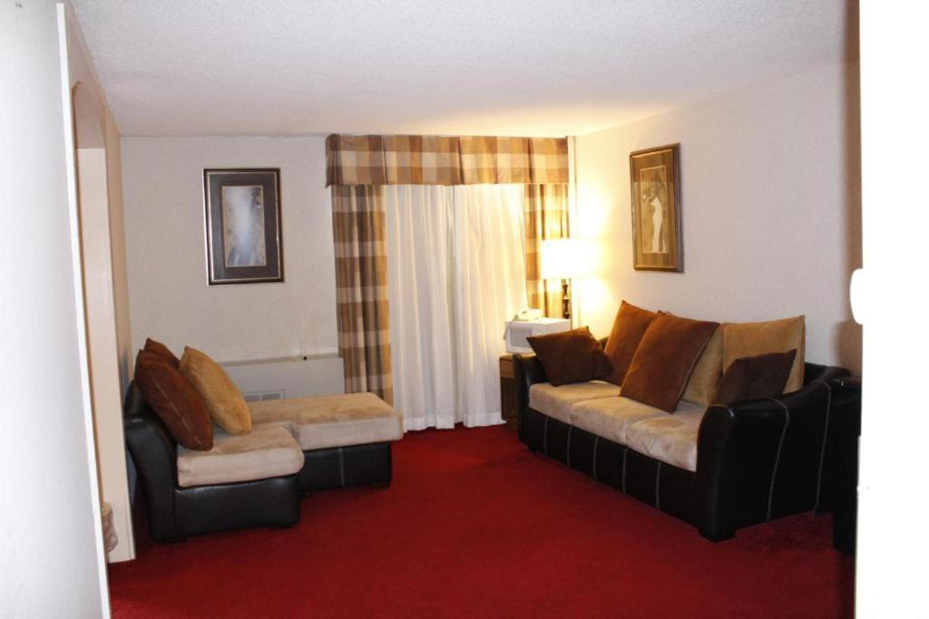 Riverfront Hotel International Falls Exterior foto